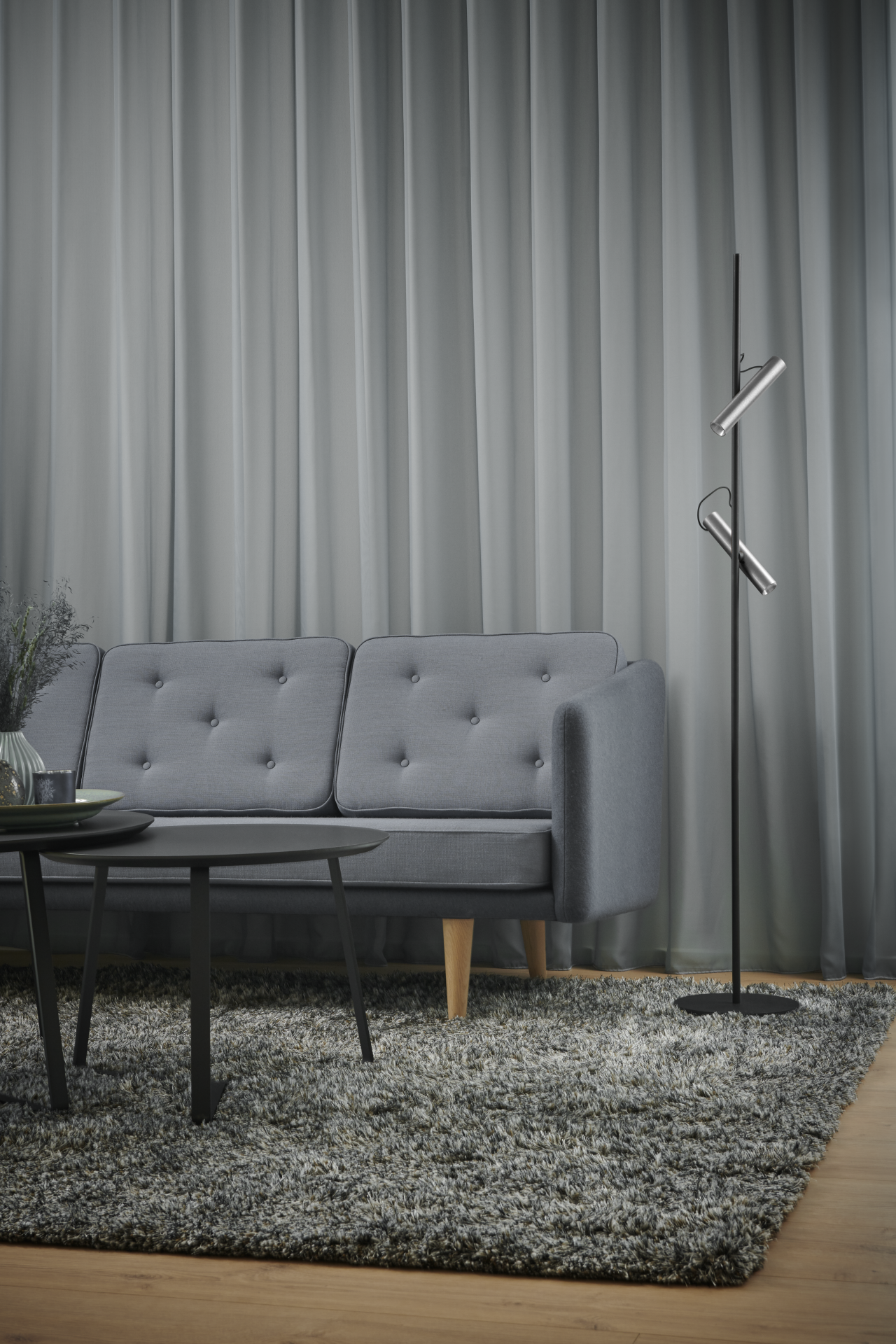 Spirit F1 Sort/Titanium Gulvlampe