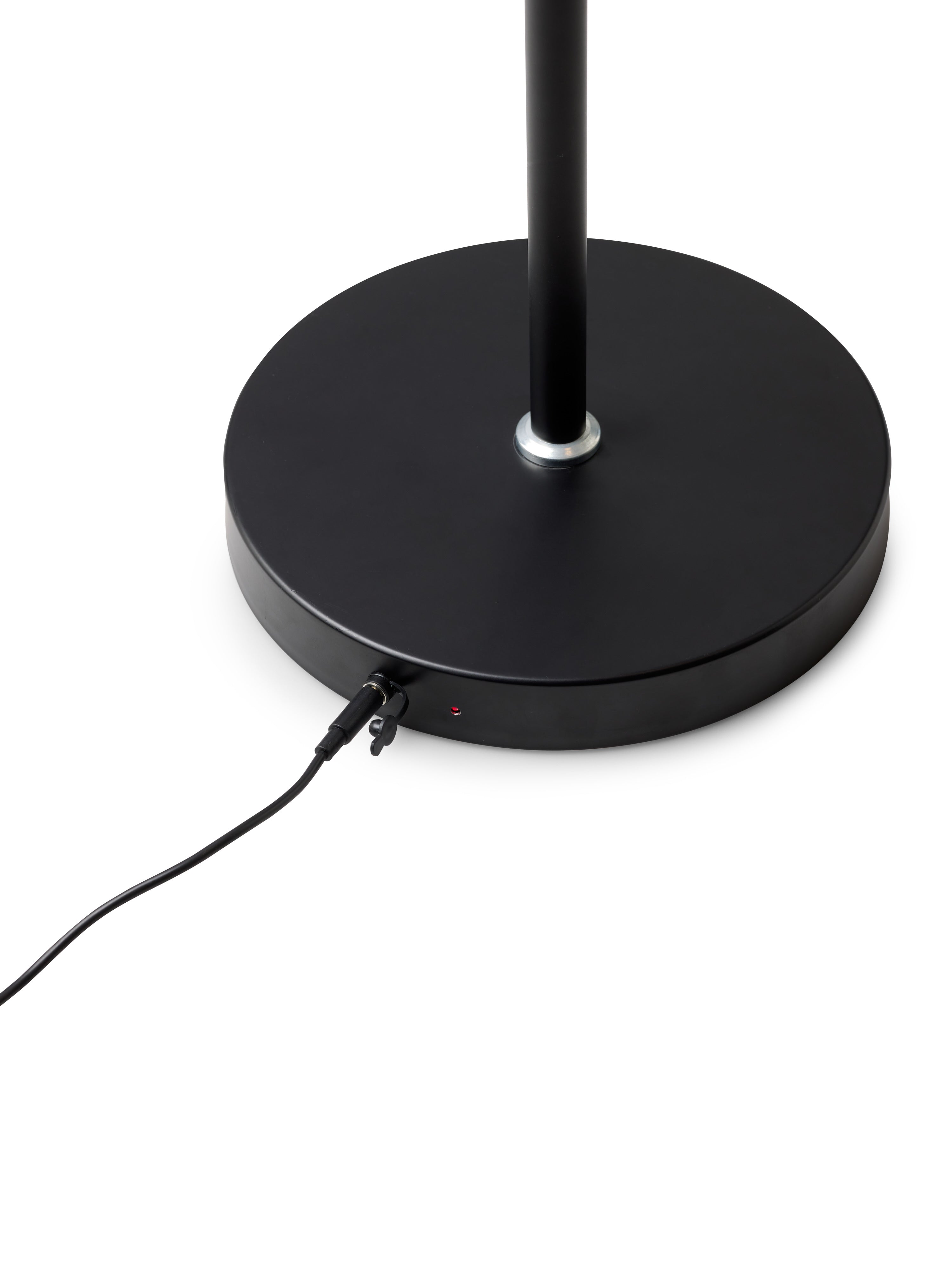 Halo Design foden af Magni Charge Superflex Portable Floor Lamp Black