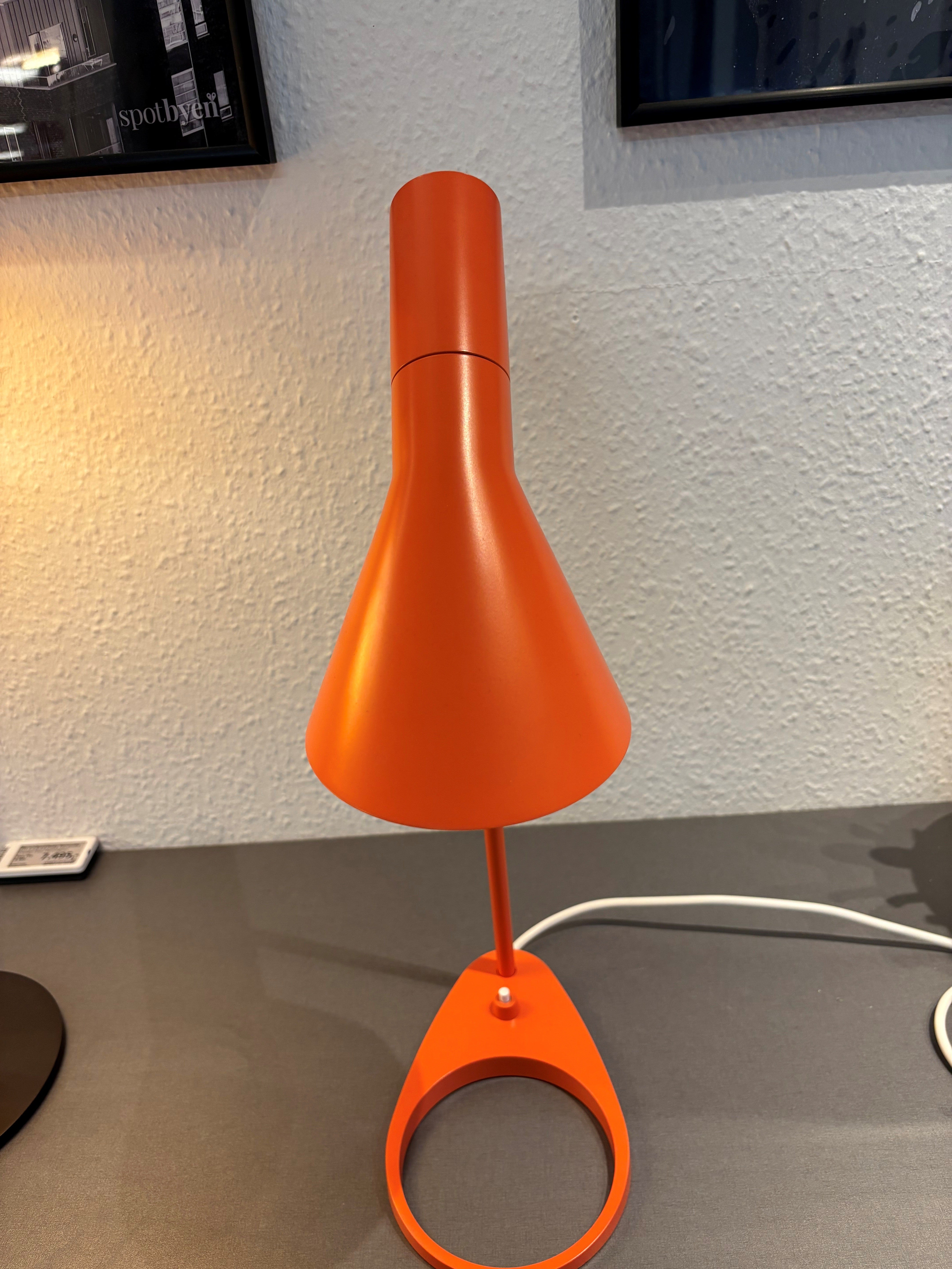 AJ Mini Bord Electric Orange - DEMO