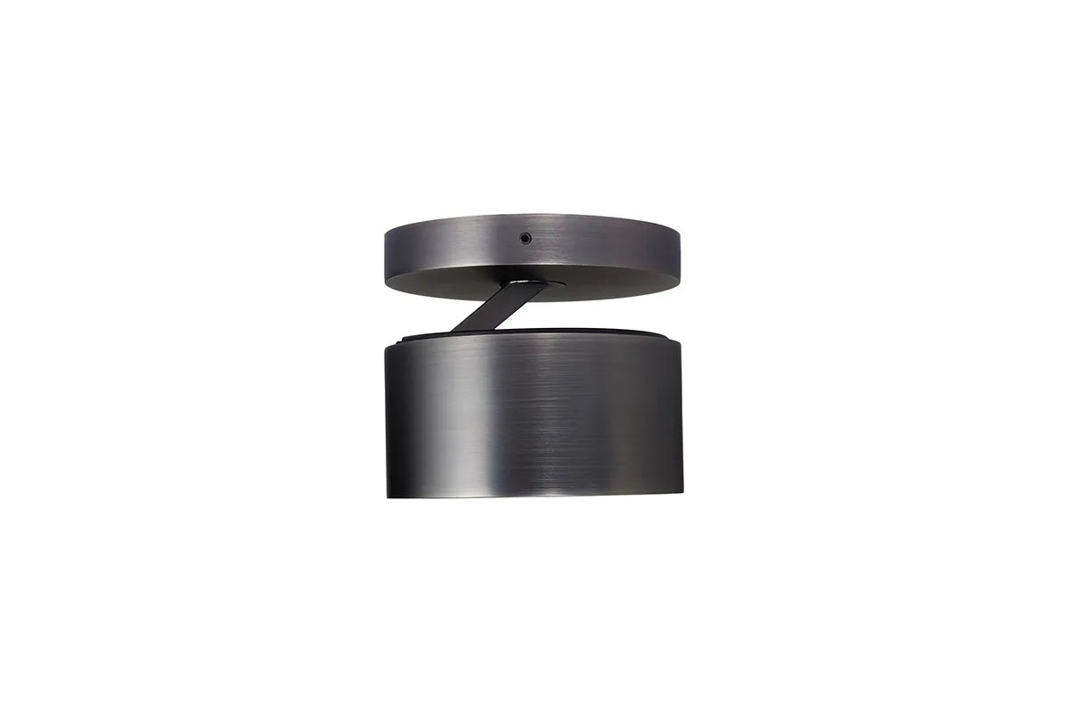 Zoomet helt ind på den unikke designet Easy Braccio W100 LED i Titanium