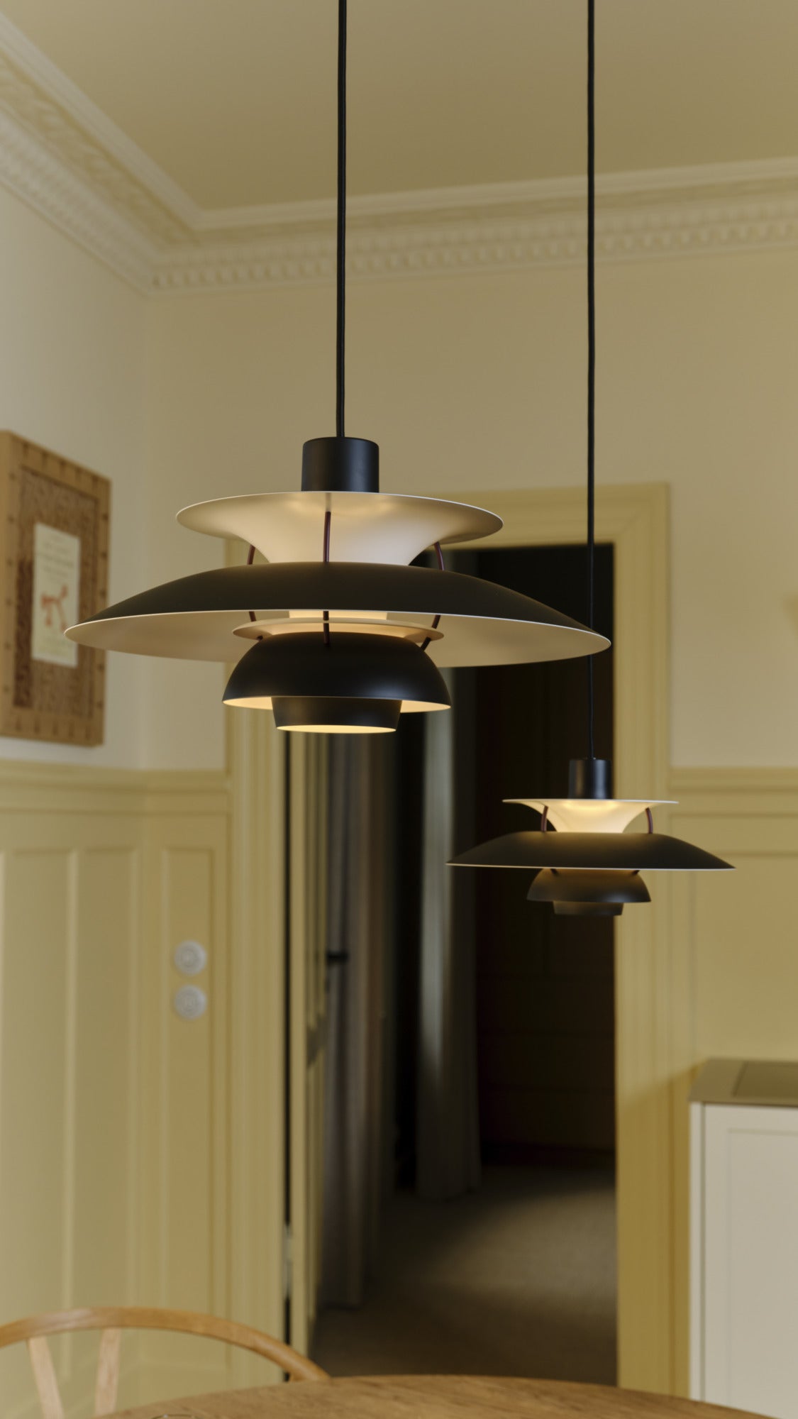 PH 5 Mini Black Edition 2025 E14 pendel i baggrunden