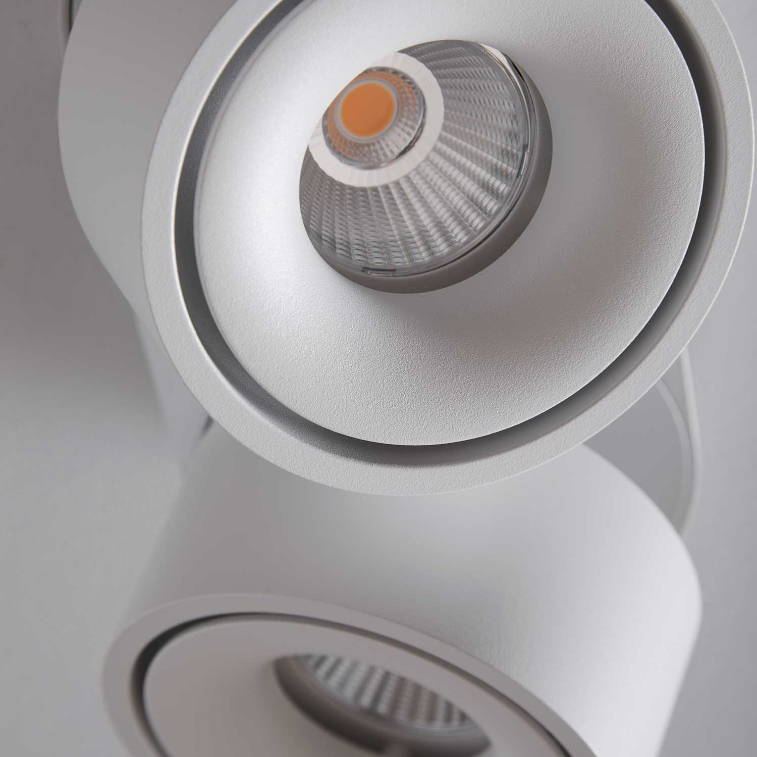 LOOM Design Aim double spot hvid