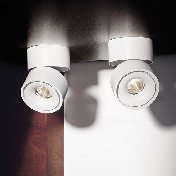 To hvide Easy Mini W75 fra Antidarks Designline serie