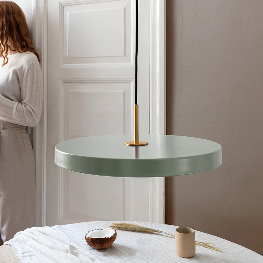 Asteria Medium Ø43 Pendel Nuance Oliven