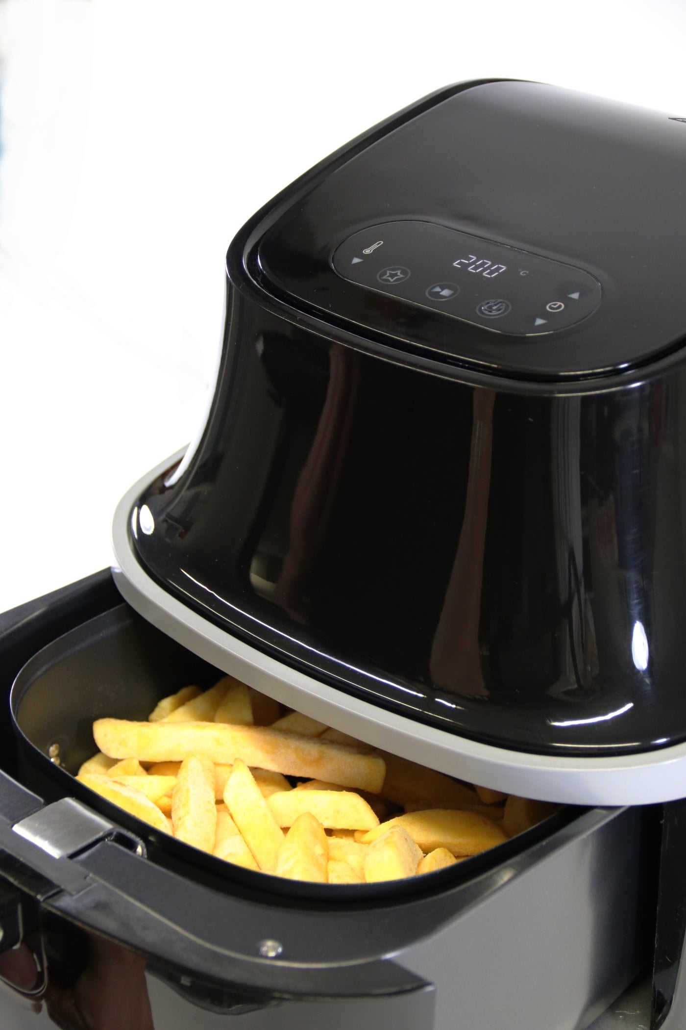 Pommesfrites i kurven på en caso airfryer