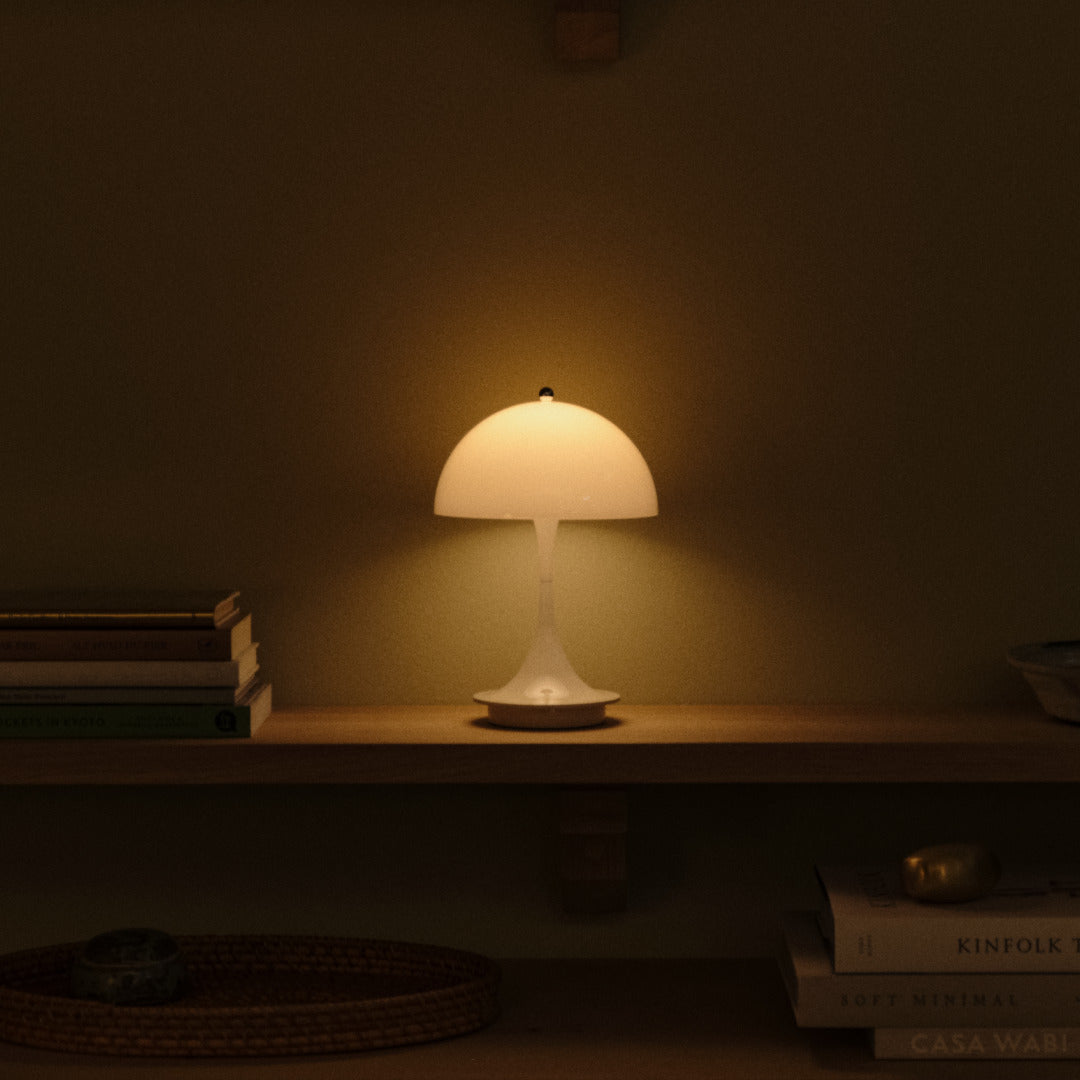 Panthella 160 Portable V3 LED Hvid Opal oktoberbillede