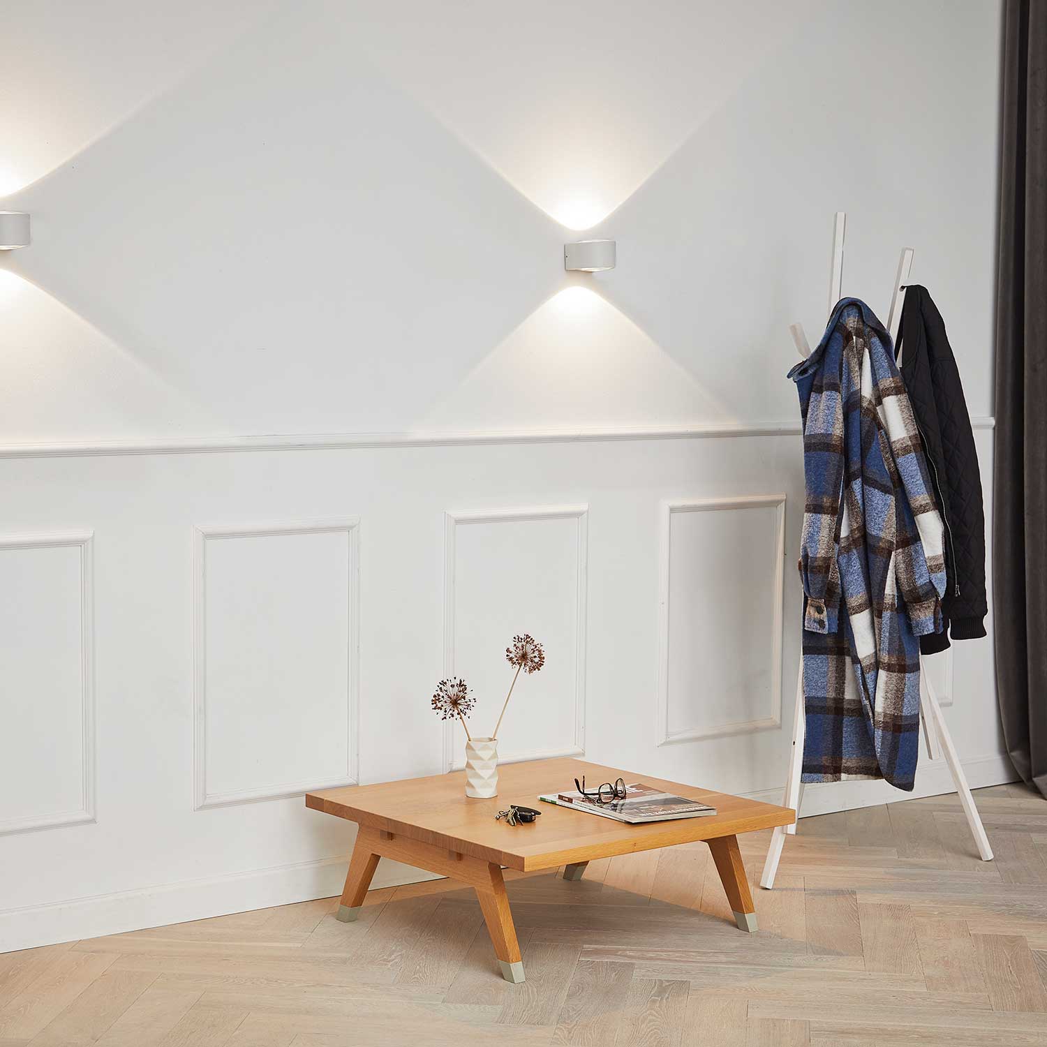 LOOM Design FREY WHITE, 2X6W LED - Væglampe