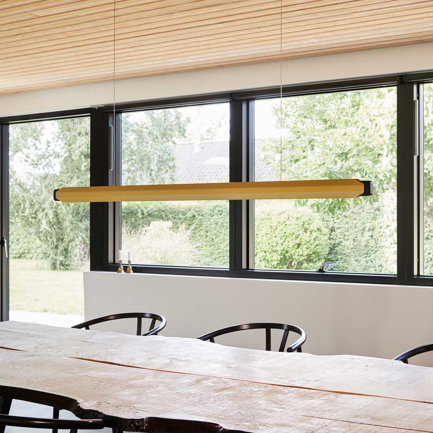 LOOM Design Gorm guld LED pendel