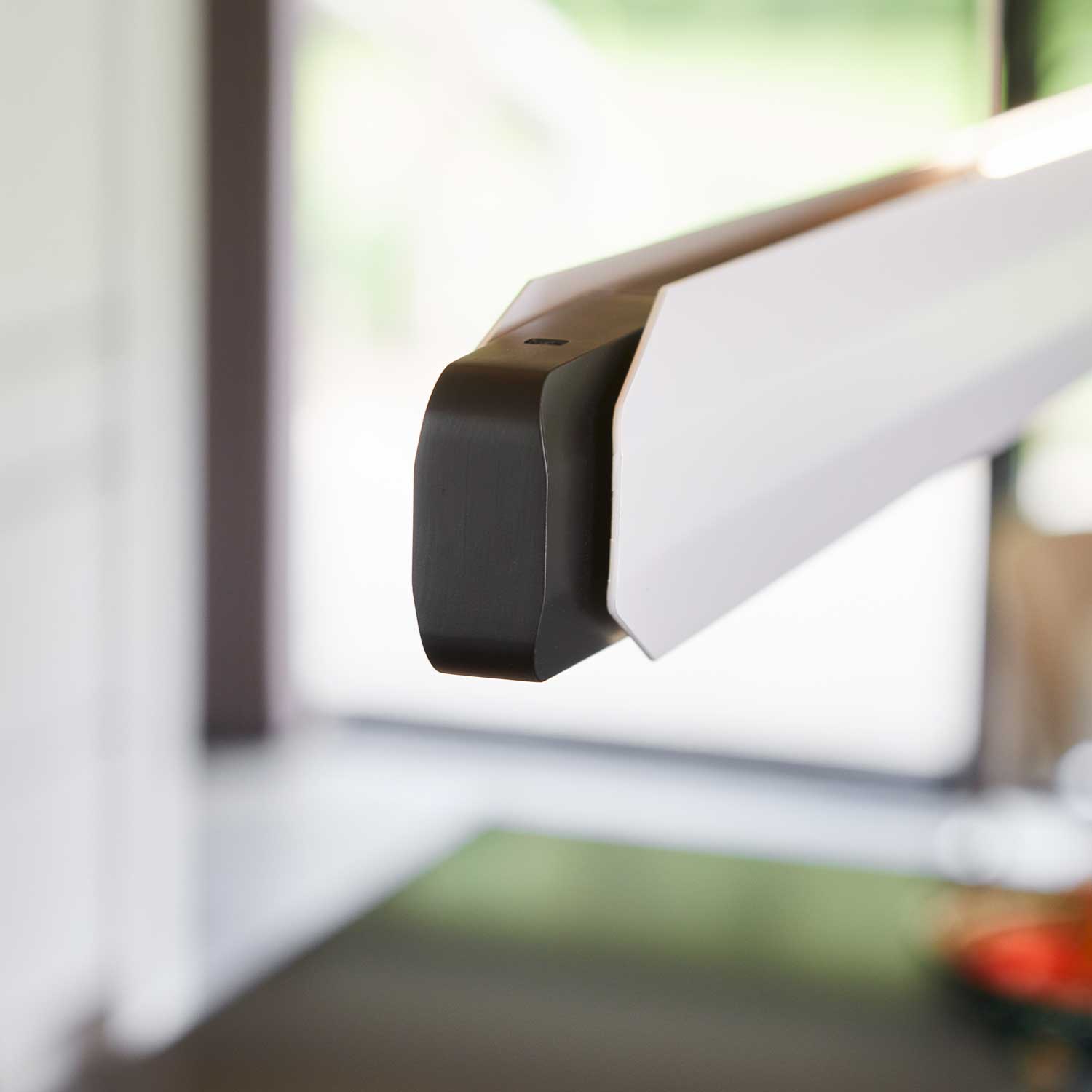 LOOM Design Gorm white LED pendel