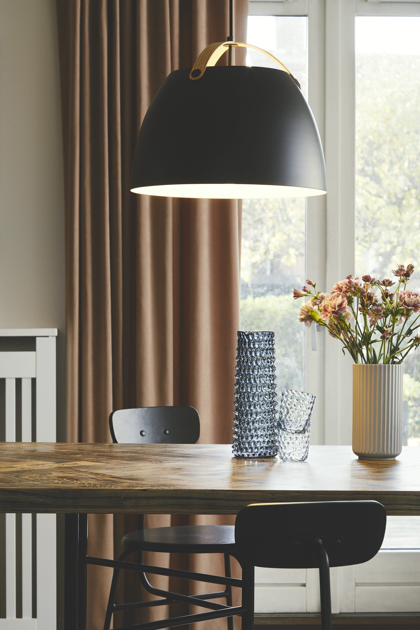Oslo Pendel Sort Ø24 - Halo Design