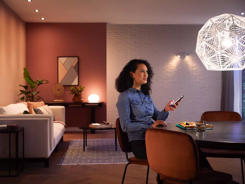 Philips Hue startsæt 2 x E27 1100LM 9.5W inkl Hue Bridge