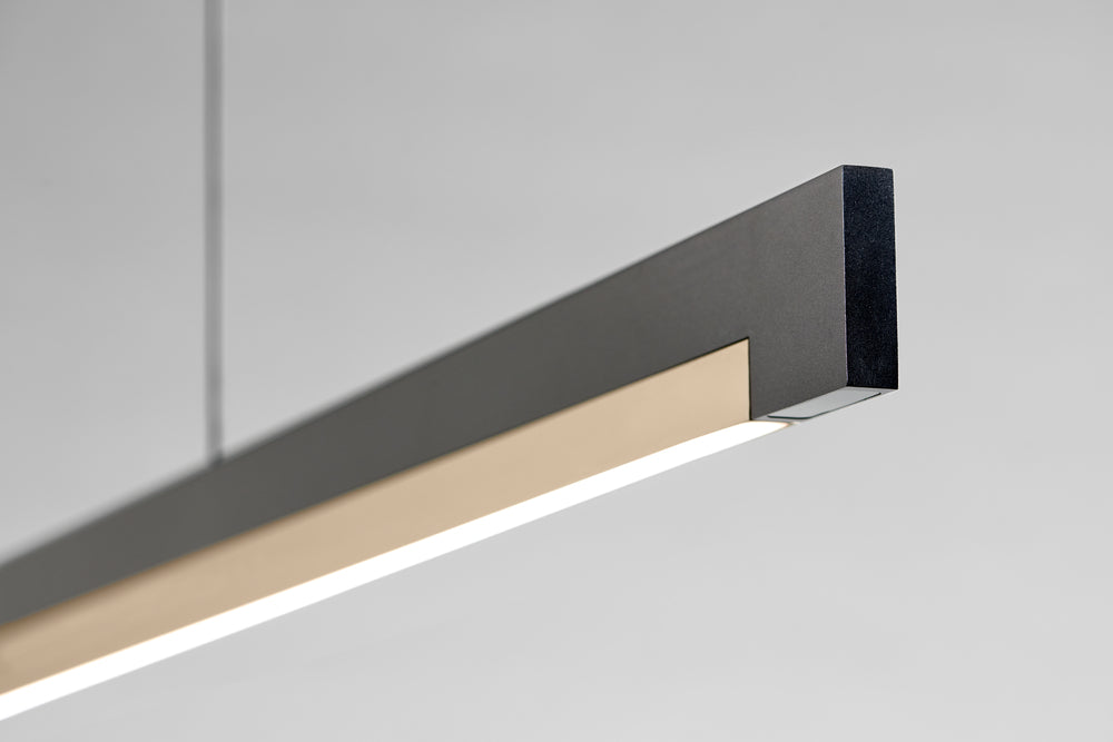 Light-Point Inlay S1400 matsort og satin guld i det skarpe hjørne
