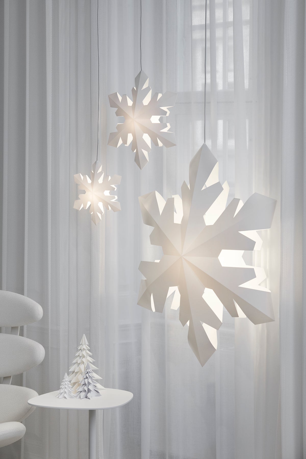 LE KLINT Snowflake X-small serie i vindue