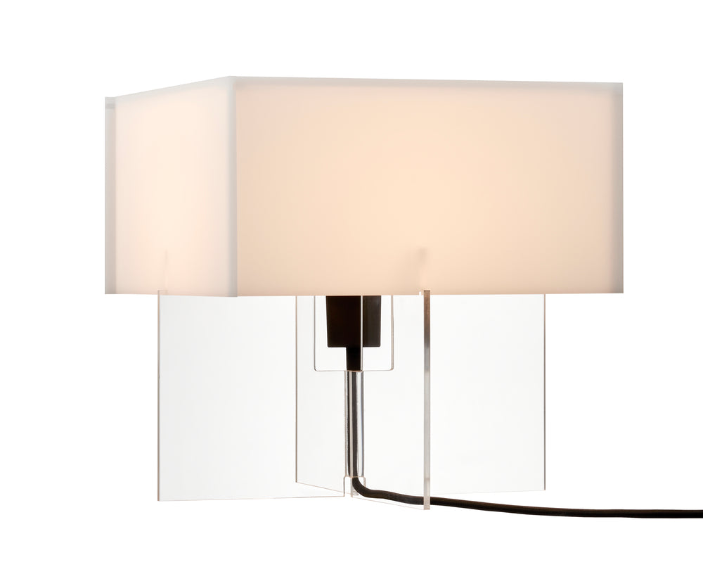 Fritz Hansen Cross-Plex bordlampe