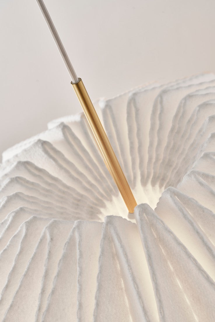 Le Klint Model 164 Softly Pleated I Medium detaljer