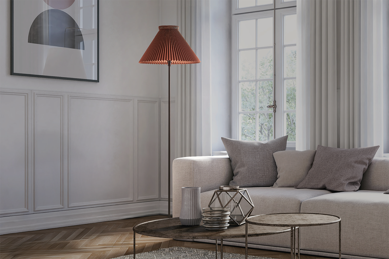 LE KLINT 334H Gulvlampe Black/Chocolate i stuen ved sofa