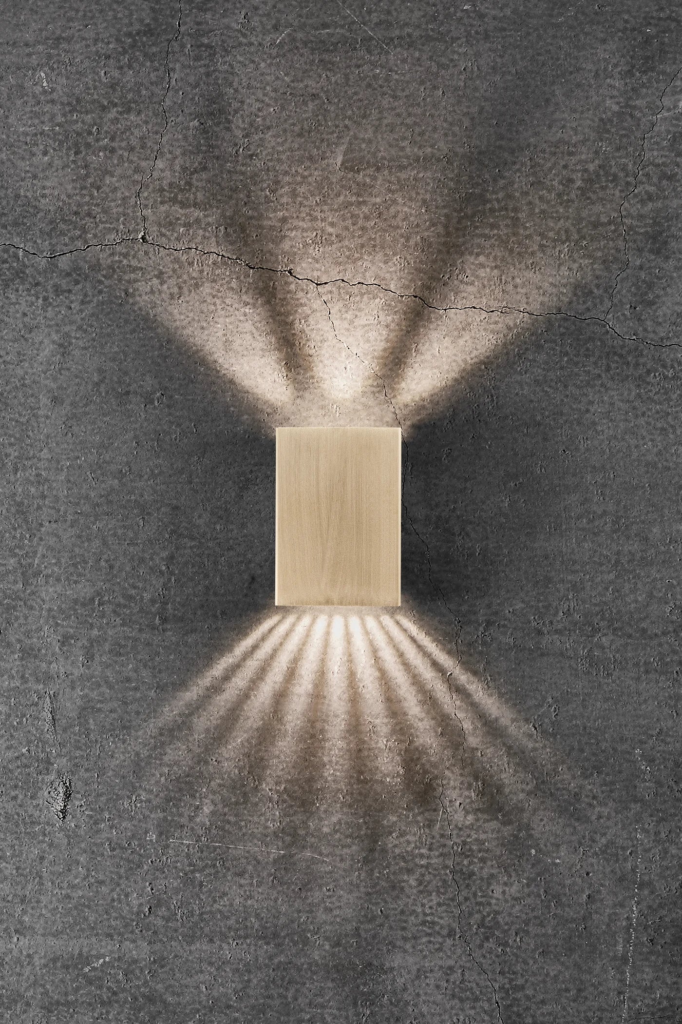 Fold 10 Væglampe LED IP54, Messing - Nordlux