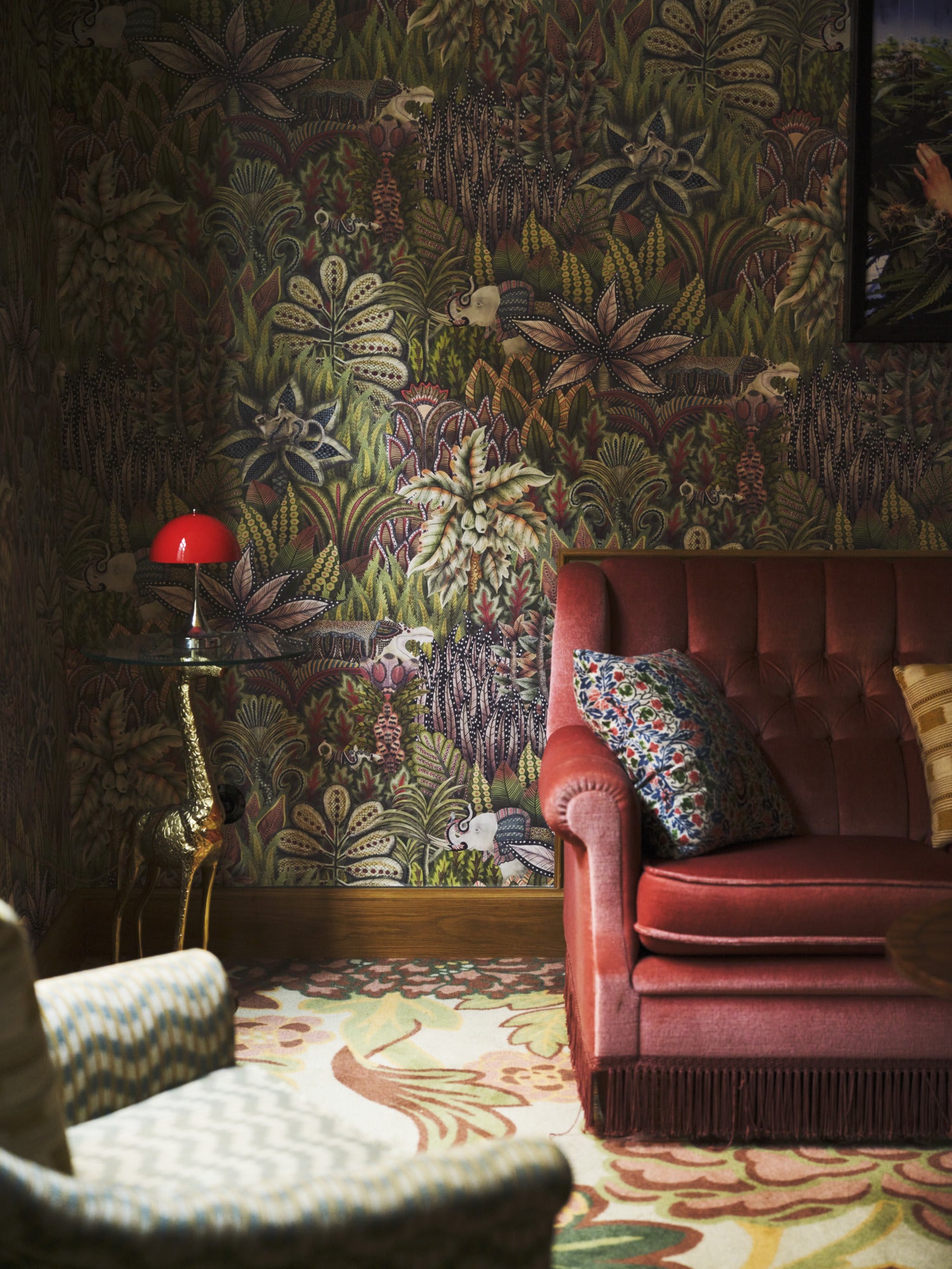 Panthella 160 Portable Lampe Original Opal Red i læsekrogen