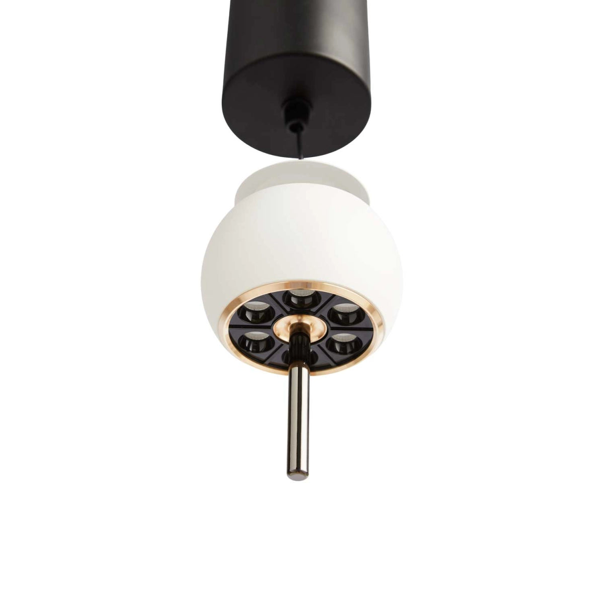 Parachute Hvid LED pendel set nedefra detaljer