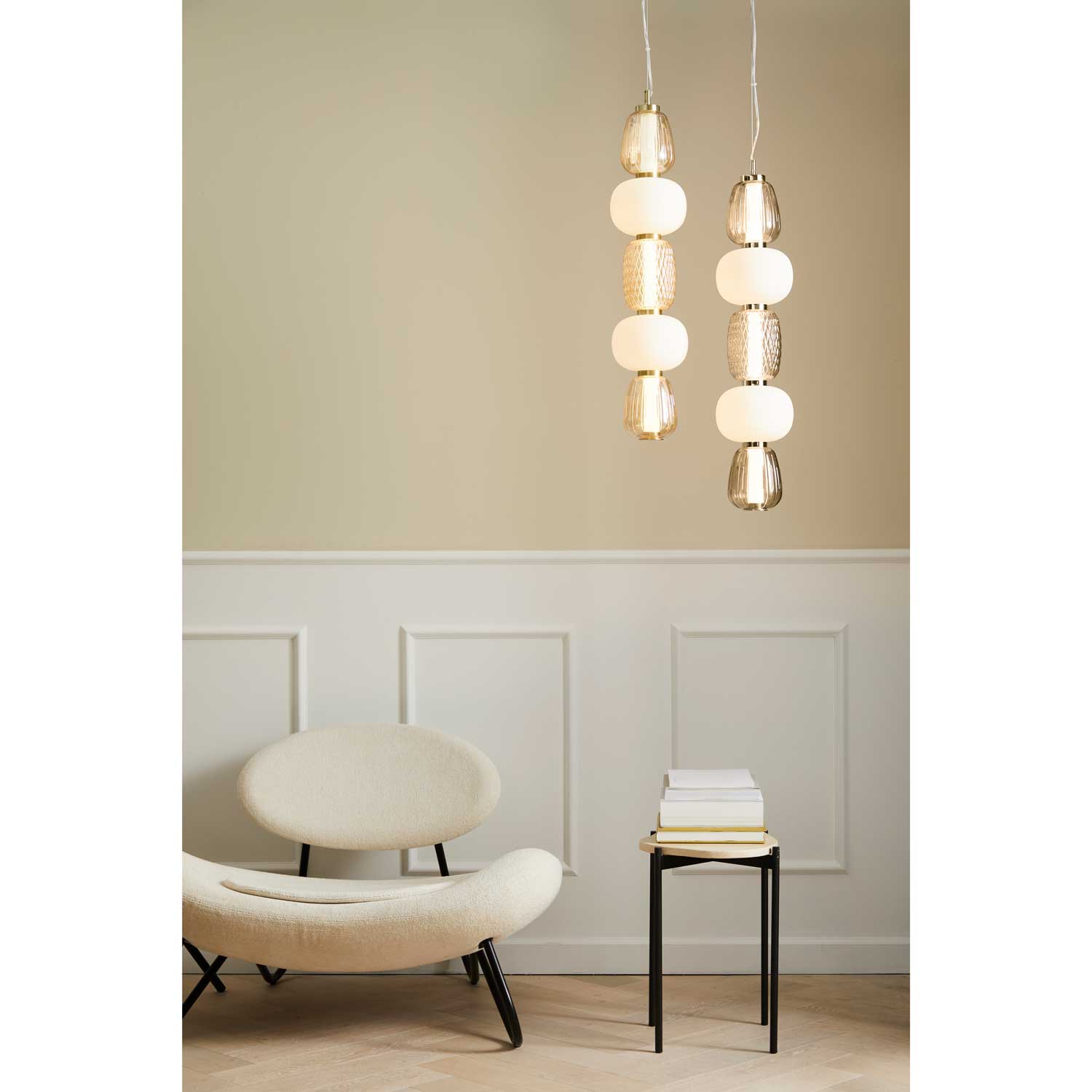 LOOM Design Pearl 5 grå/opal/krom pendel