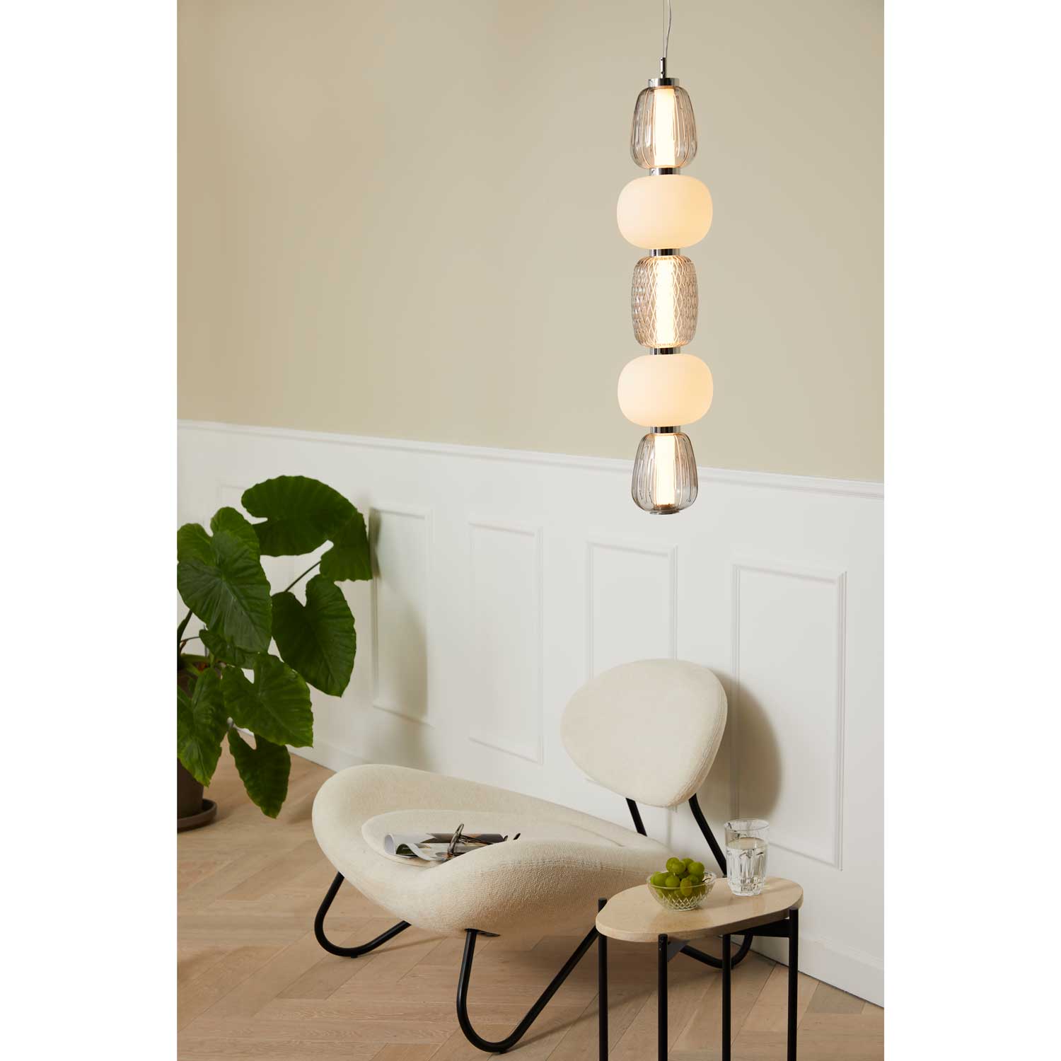 LOOM Design Pearl 5 grå/opal/krom pendel