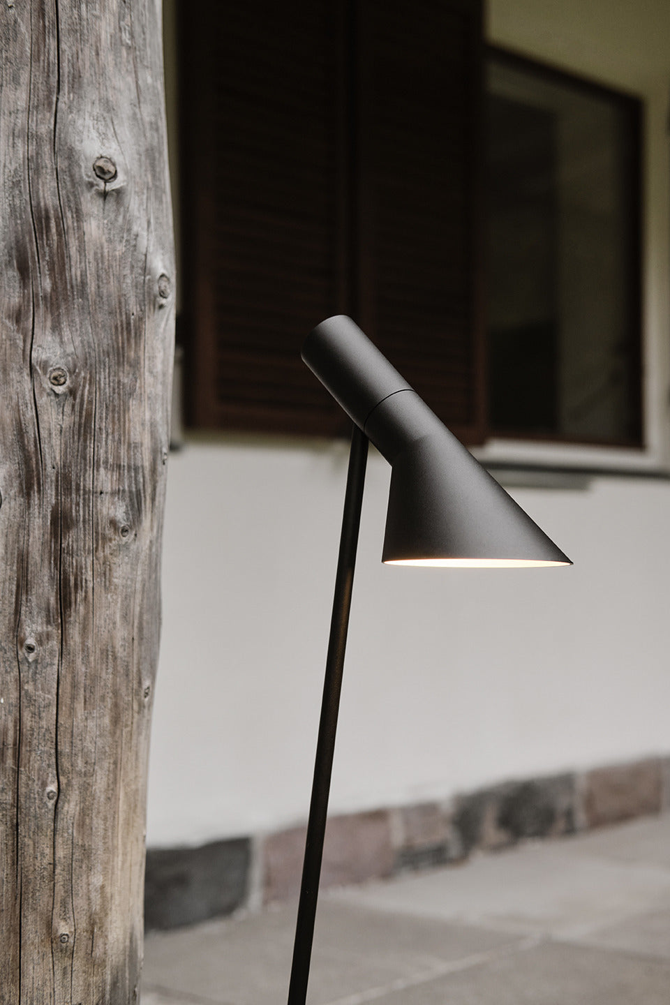 AJ Garden L LED 3000K U/Adapter Base Black