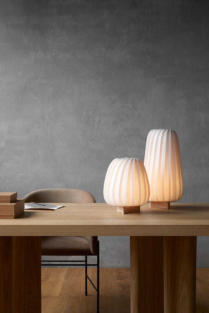 ST906 Hvid 47 cm Bordlampe
