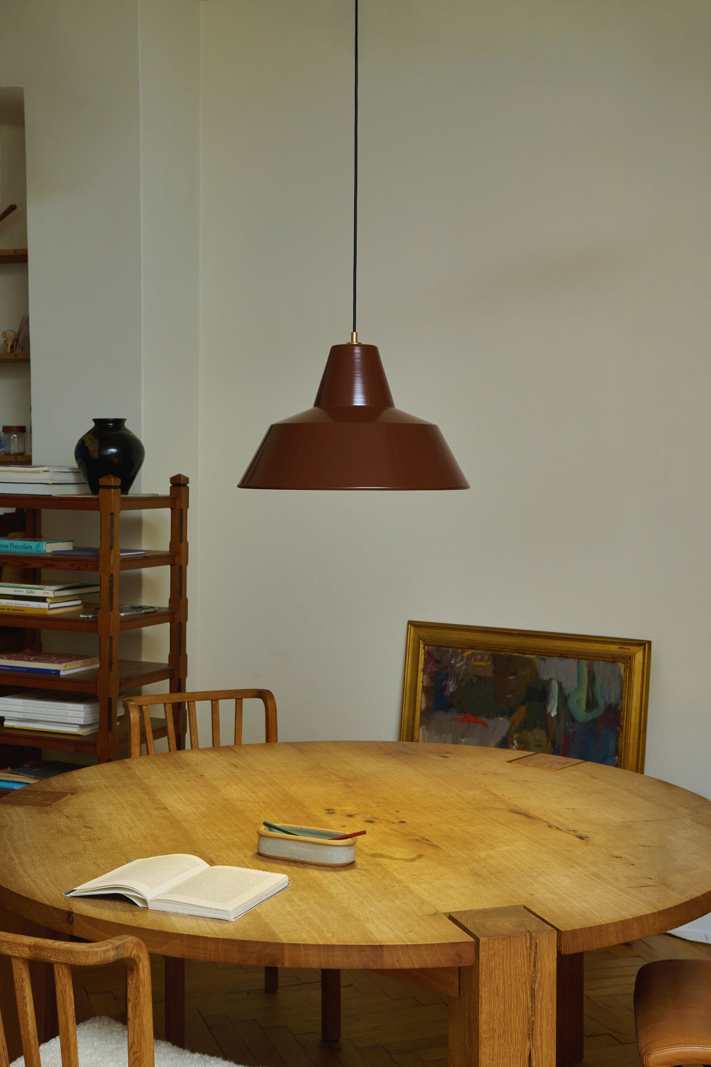 Workshop Pendel W4 Chocolate Brown over spisebord