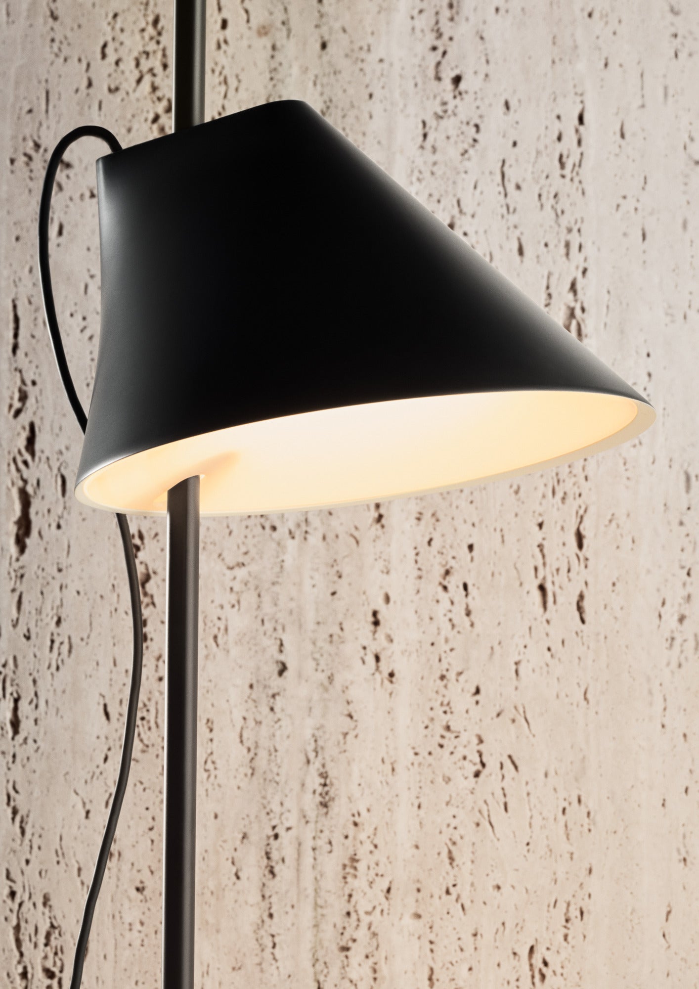 Yuh Bordlampe Sort