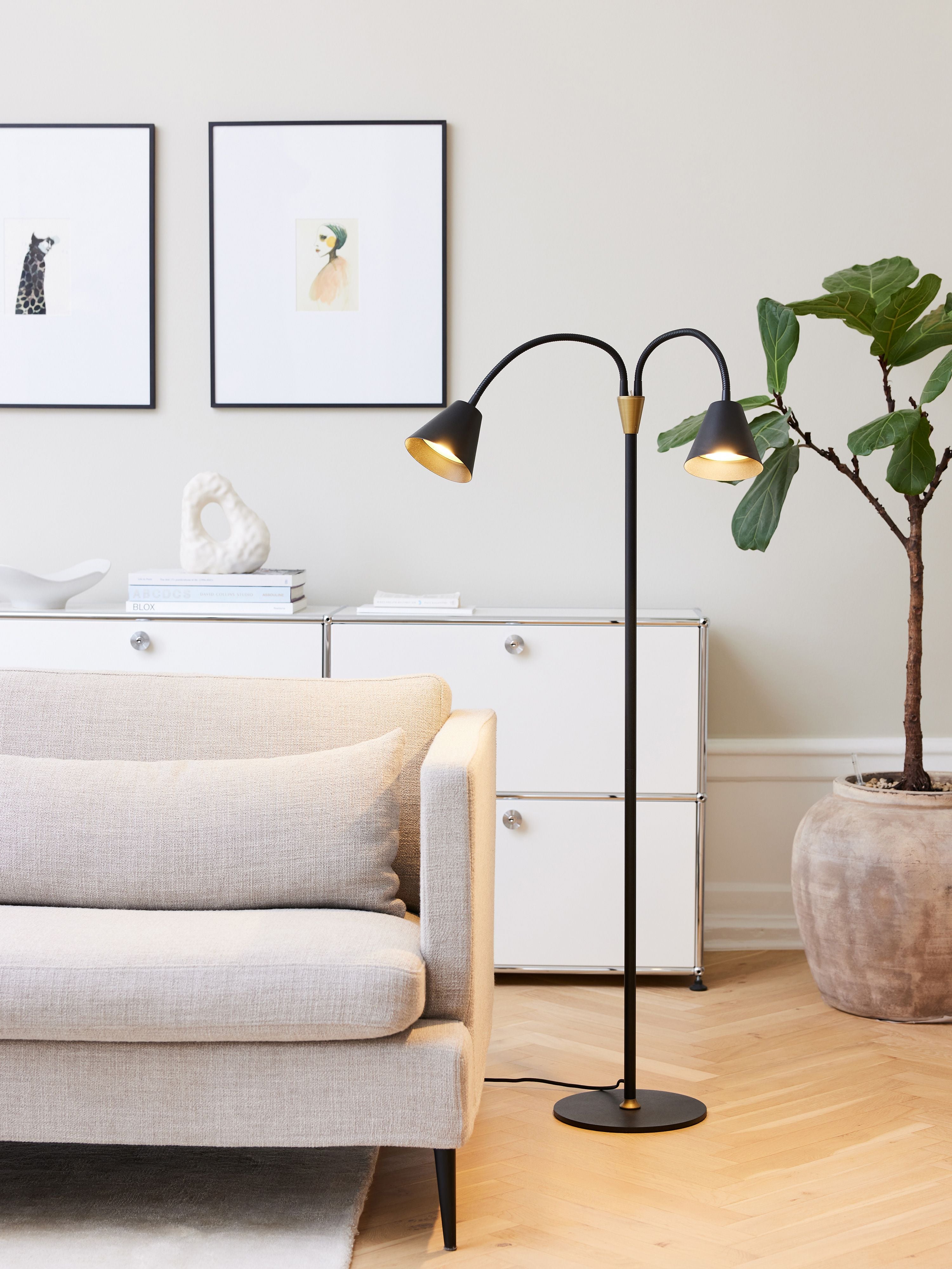 Hygge Gulvlampe 2 2L Graphit Sort