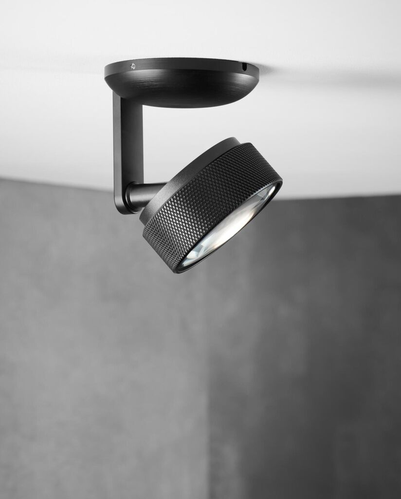 Light-Point Cosmo C1 Switch Tune 2700/3000K Carbon Black i parkeringskælder