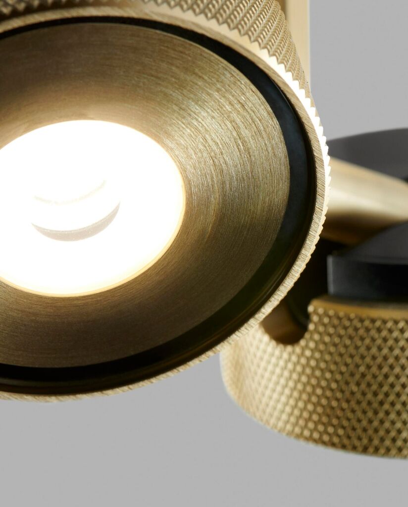 Light-Point COSMO C2 17W LED IP20 2700/3000K Messing kan skifte mellem to lysniveauer