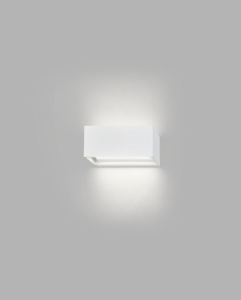 Light-Point Linea W1 Switch Tune 2700/3000K white væglampe på væggen