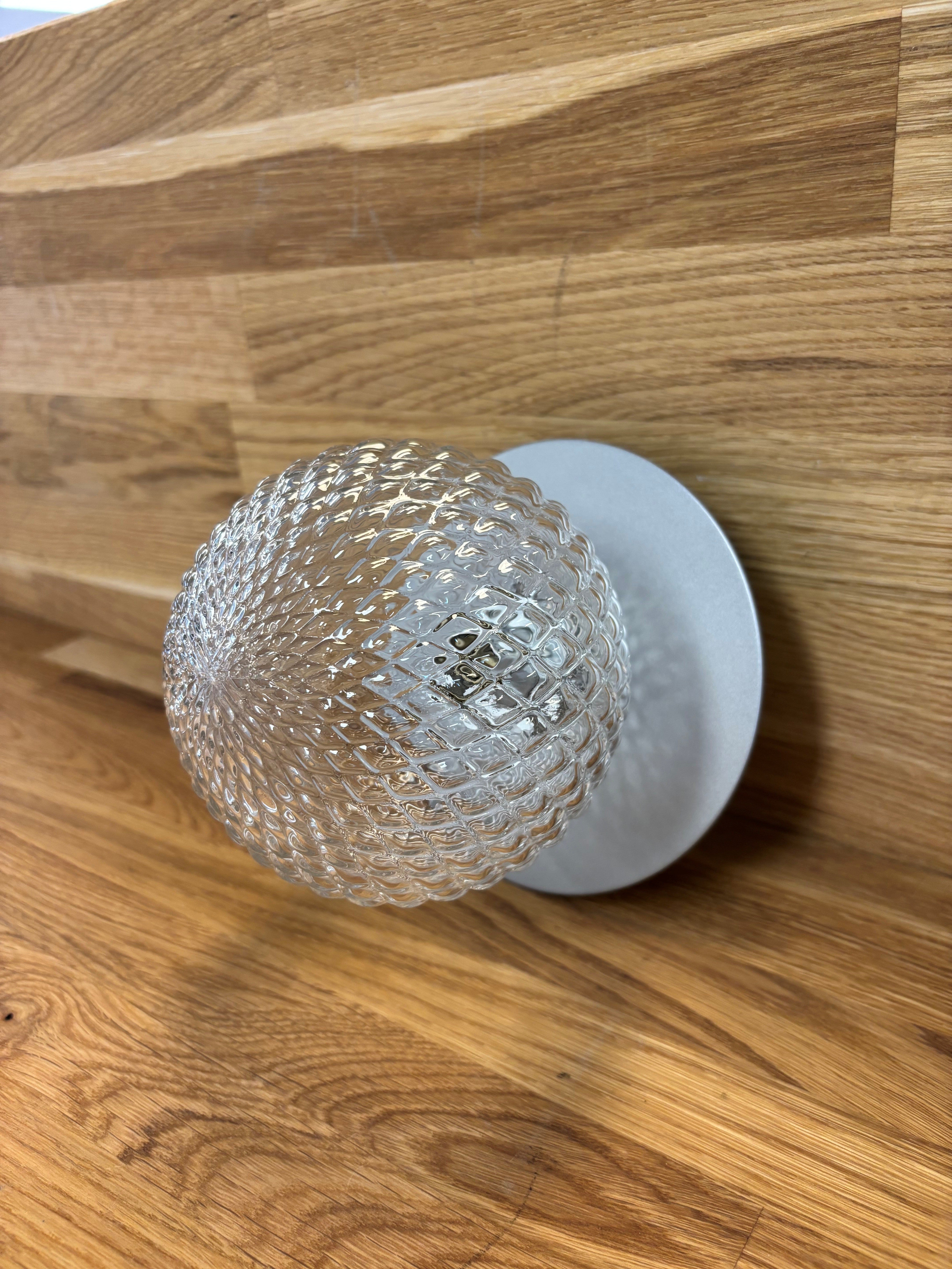 Liila 1 Small IP44 - Light Silver/Optic Clear