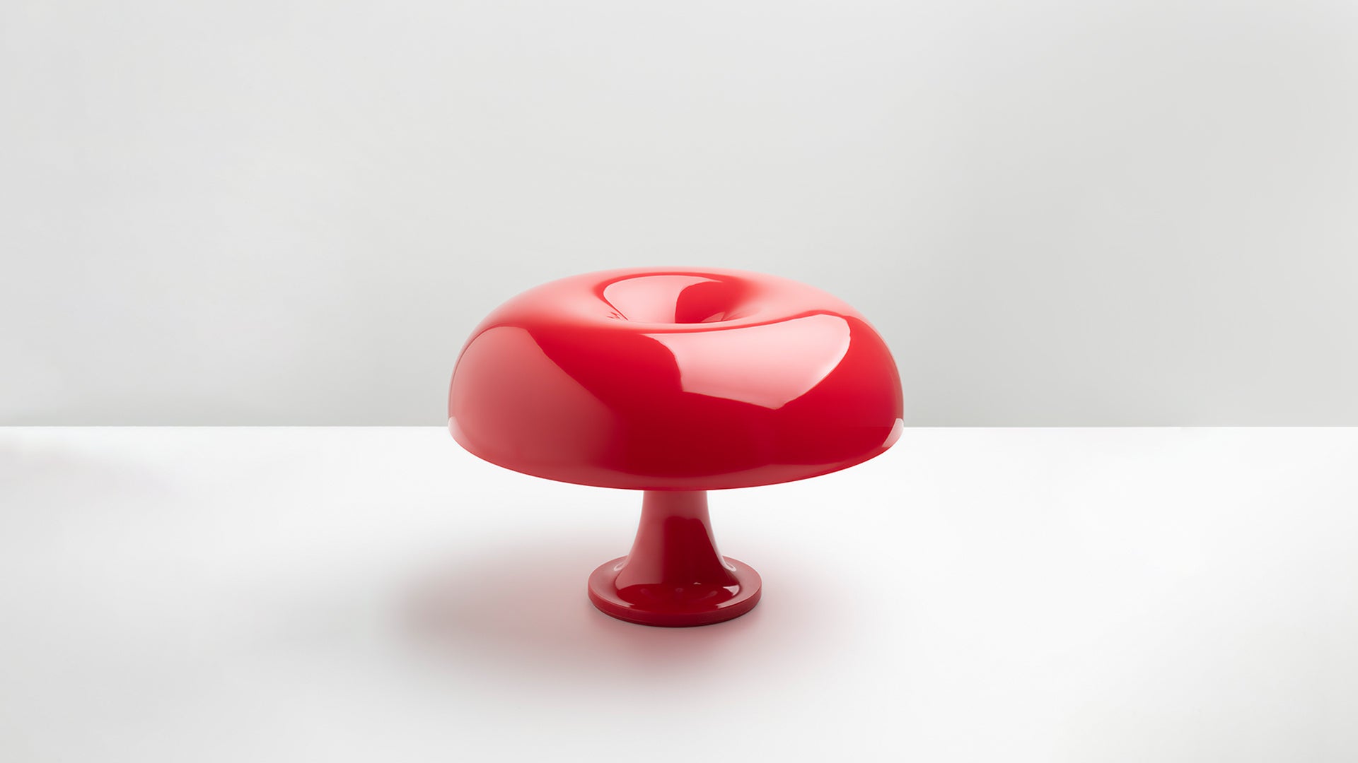Artemide Nessino Rosso 4 x E14 20w rød bordlampe