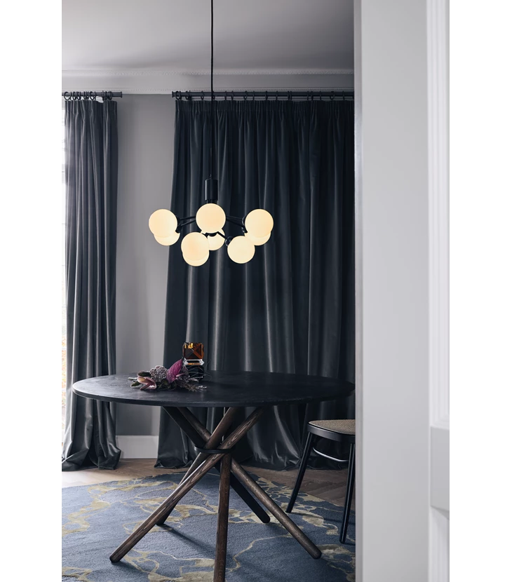 Apiales 9 - Satin Black/Opal