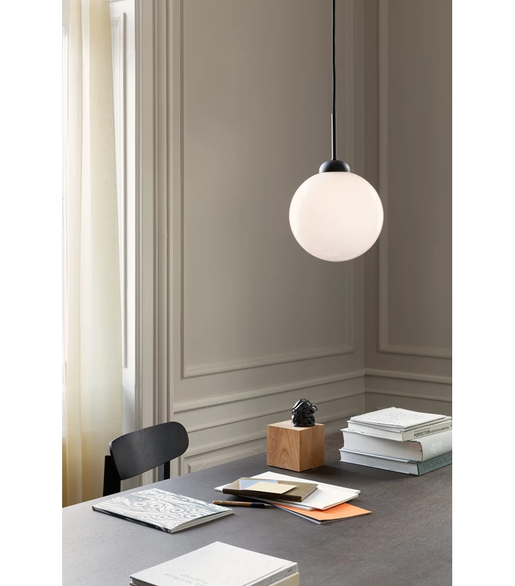 Apiales 1 Large - Satin Black/Opal