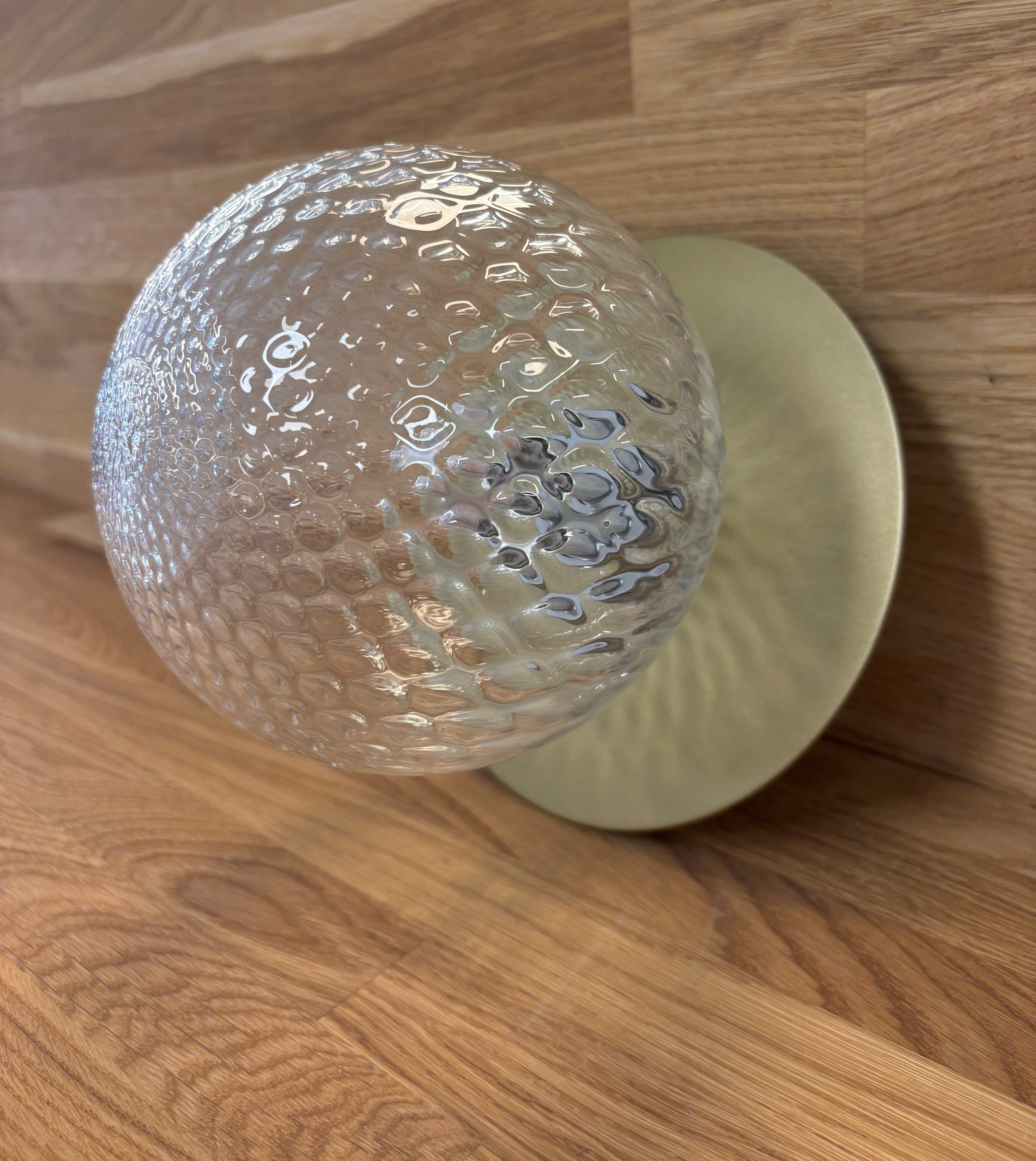 Liila 1 Medium IP44 - Nordic Gold/Optic Clear - DEMO