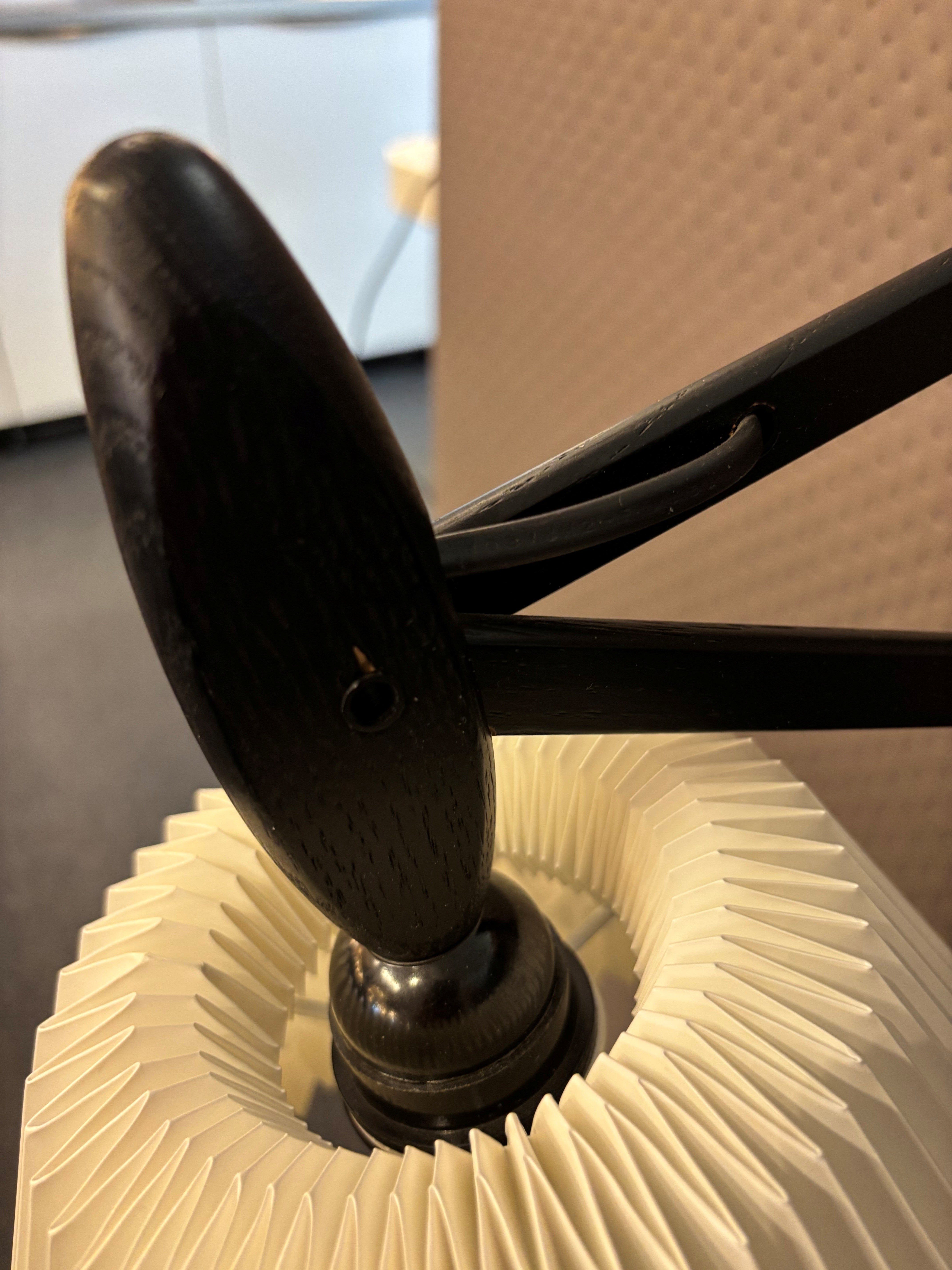LE KLINT Sax 223-2/17  Sort Eg med Plastskærm - 223BO - DEMO