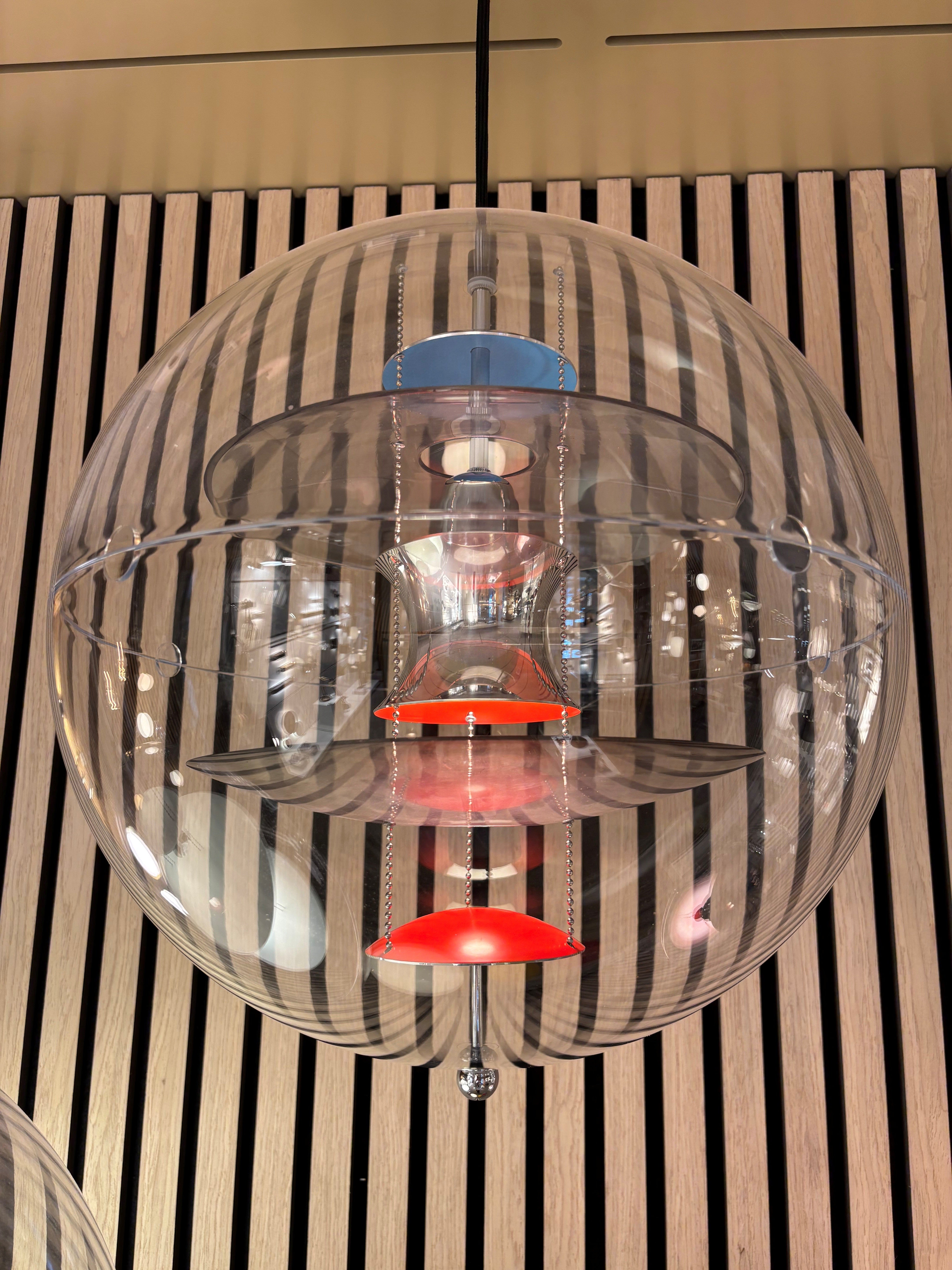 VP Globe Glas pendel Ø40 farvet glas - UDSTILLING