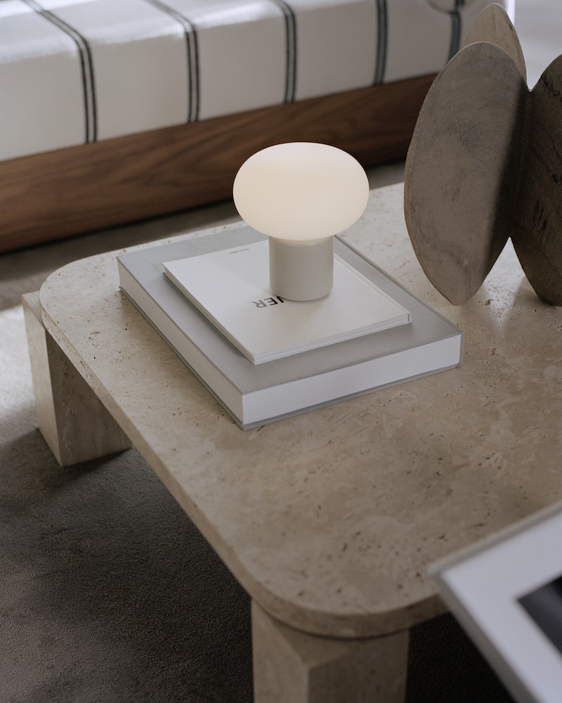 Karl-Johan Portable Bordlampe - Light Grey
