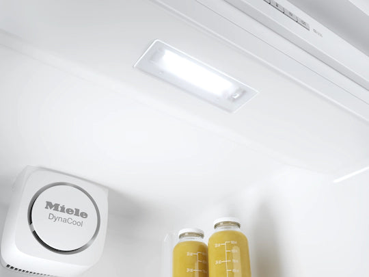 Miele KFN29132D - Fritstående kølefryseskab
