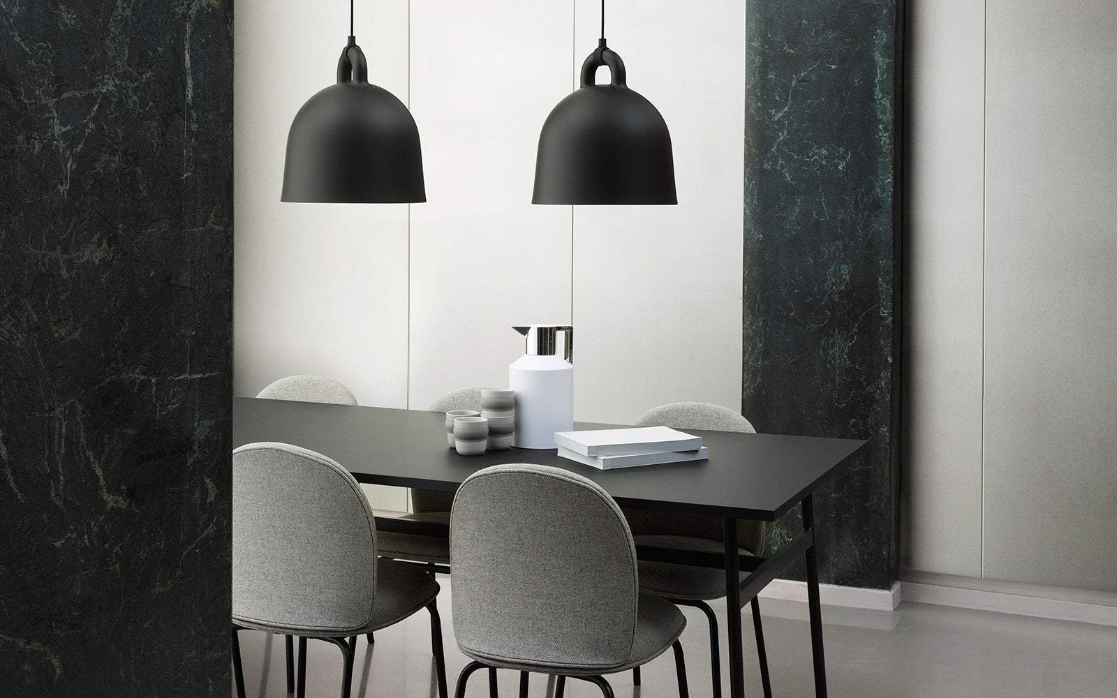 Bell Lampe Stor EU, Sort
