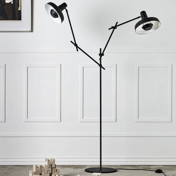 Arigato 2 Floor Lamp Black - Grupa