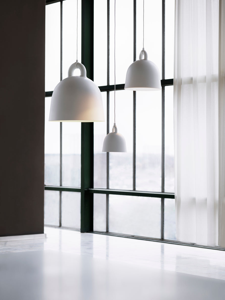Bell Lampe Medium EU, Hvid