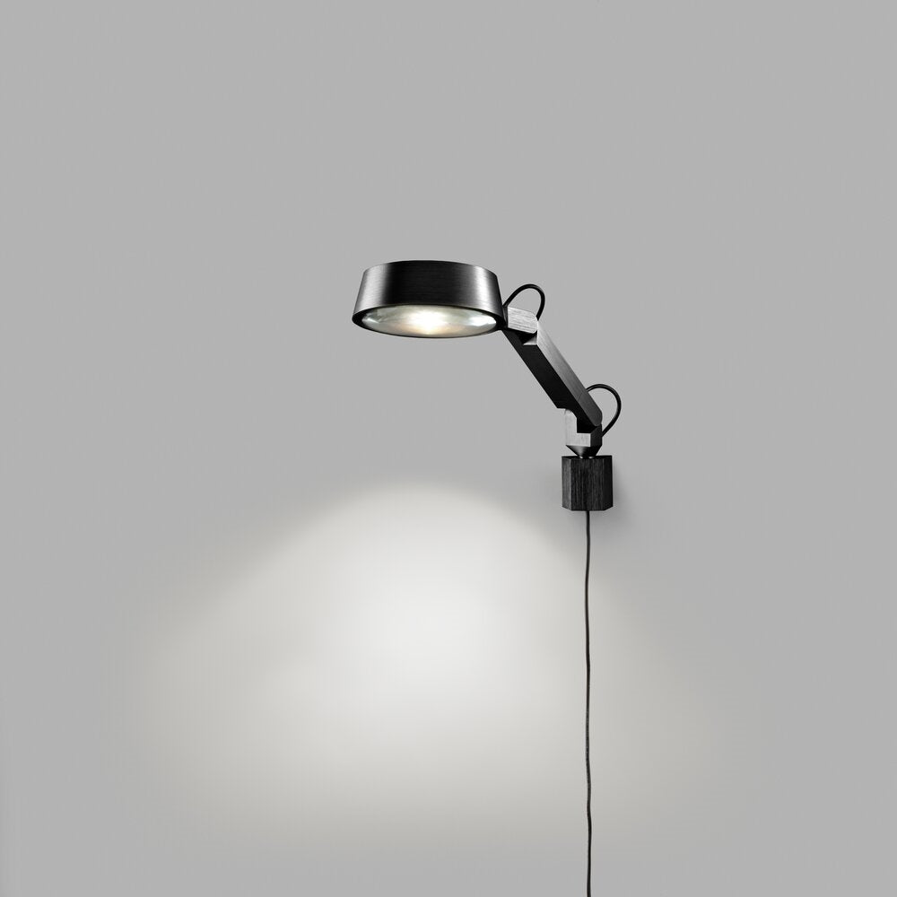 Carbon Black DARK W1 Light-Point