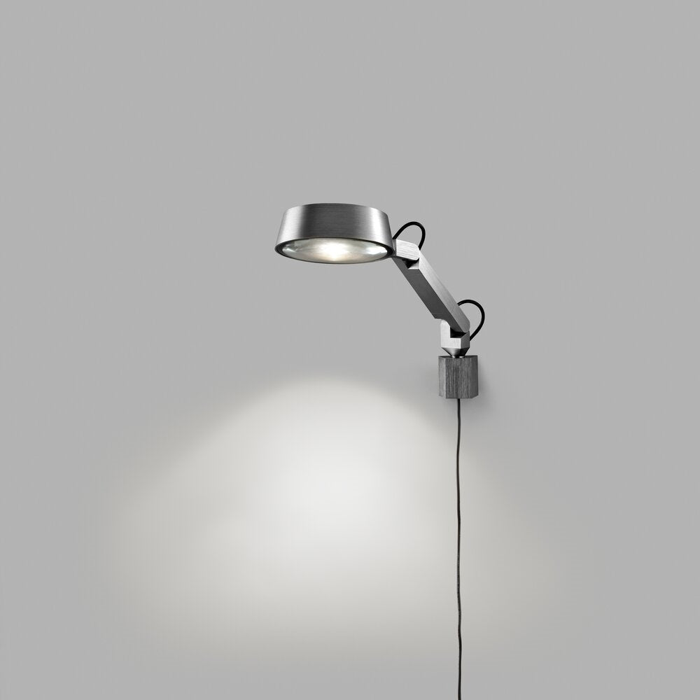 Titanium Væglampe fra Light-Point