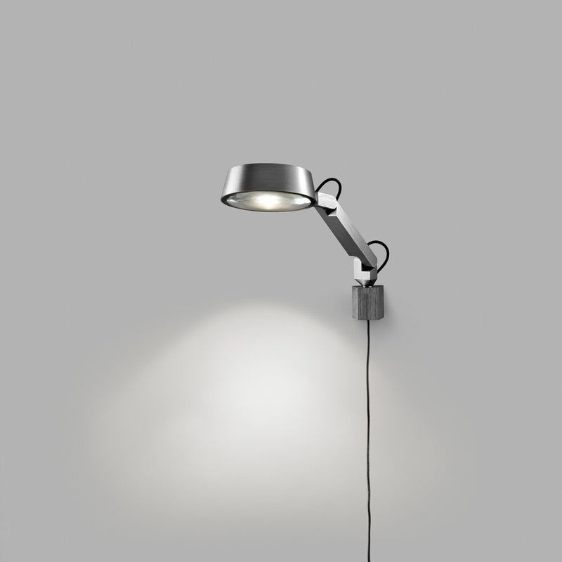 Titanium Væglampe fra Light-Point