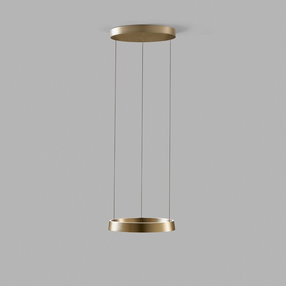 EDGE Pendel fra Light-Point i Messing