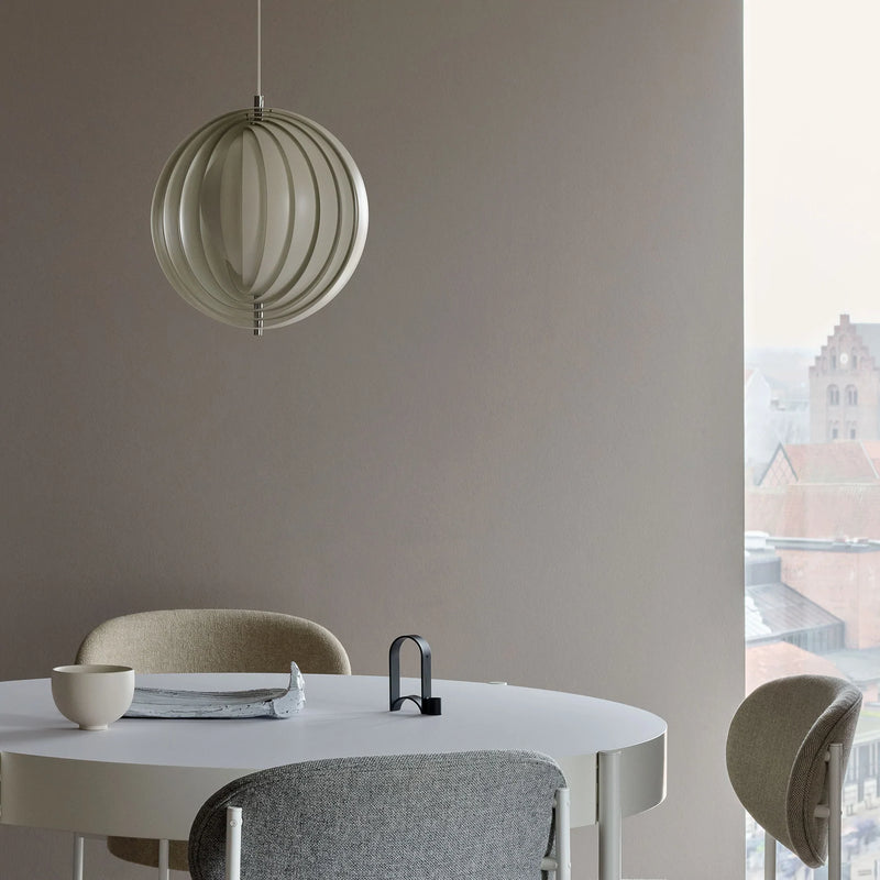 Verner Panton Moon Pendel Small Hvid Ø34 cm.